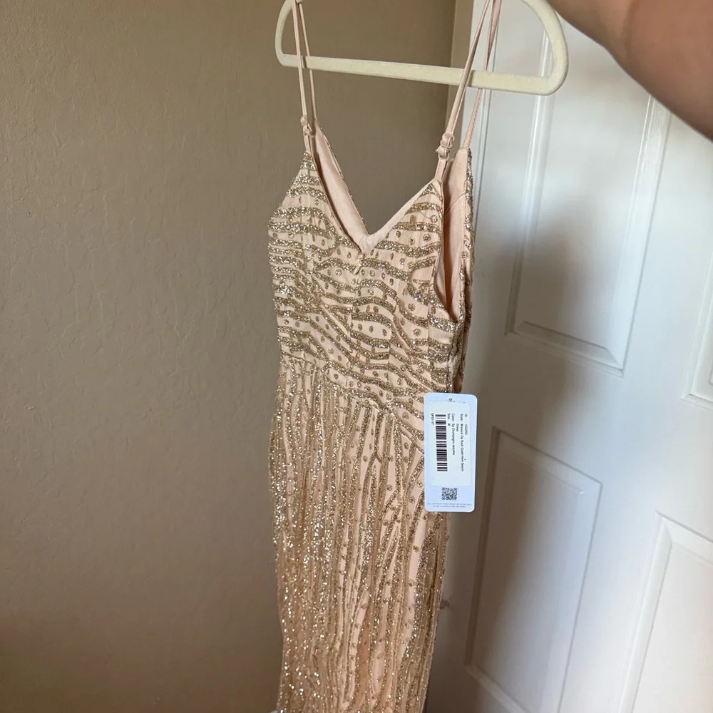 Azazie Women’s Missord Zip back godet hem Glittery Gold/Nude Long Dress Medium - Picture 16 of 17